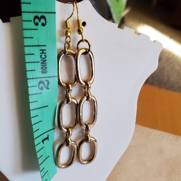 2.5" Gold Tone Hook Oval Link Dangle Earrings Tony Alexander Jewelry Artisan NWT - Picture 2 of 2